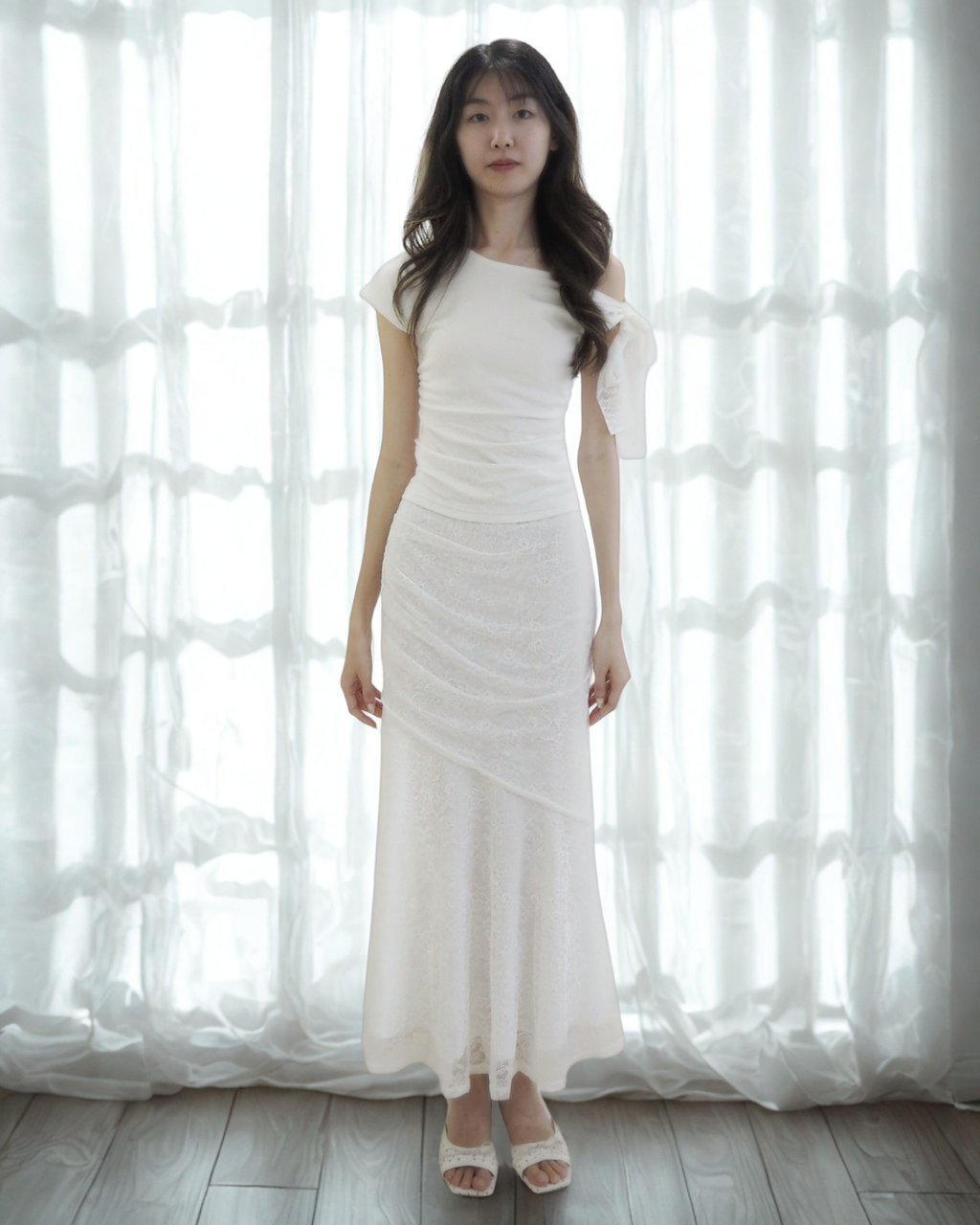 Laura Lace Mermaid Skirt Co-Ord (White)