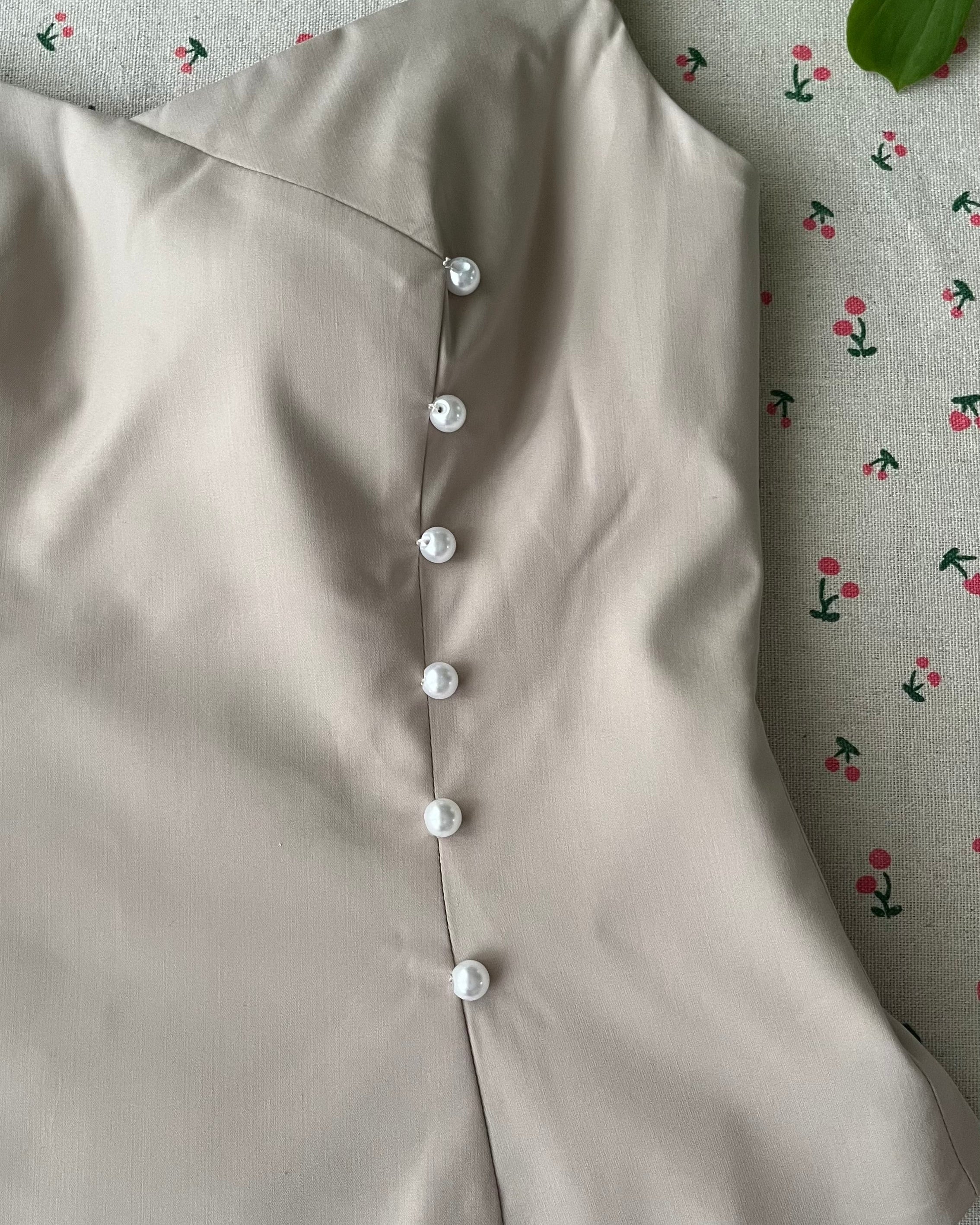 Prim Pearl Co-Ord Top (Milky Brown)