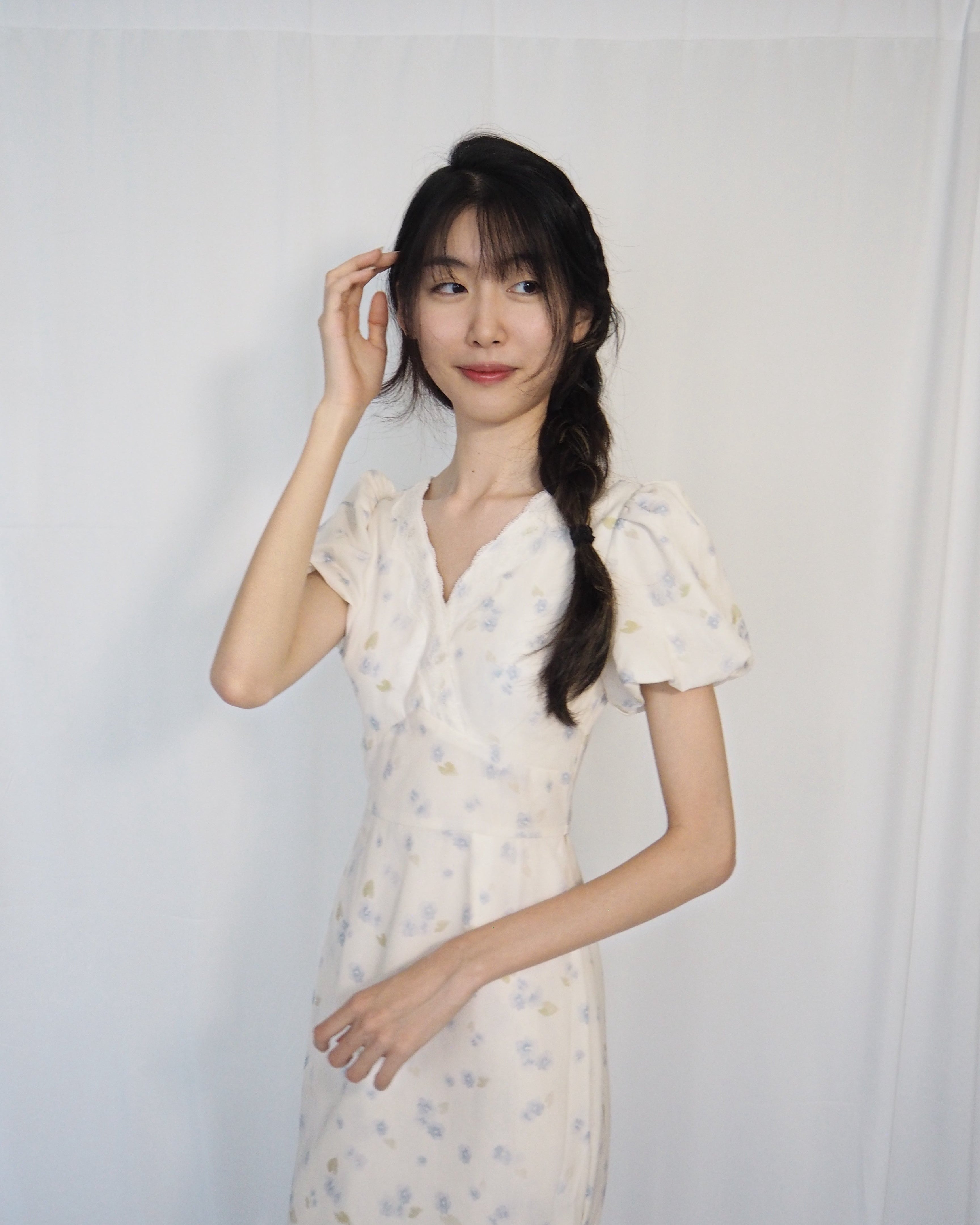 Vera Vintage Midaxi Dress (Blue Florals)