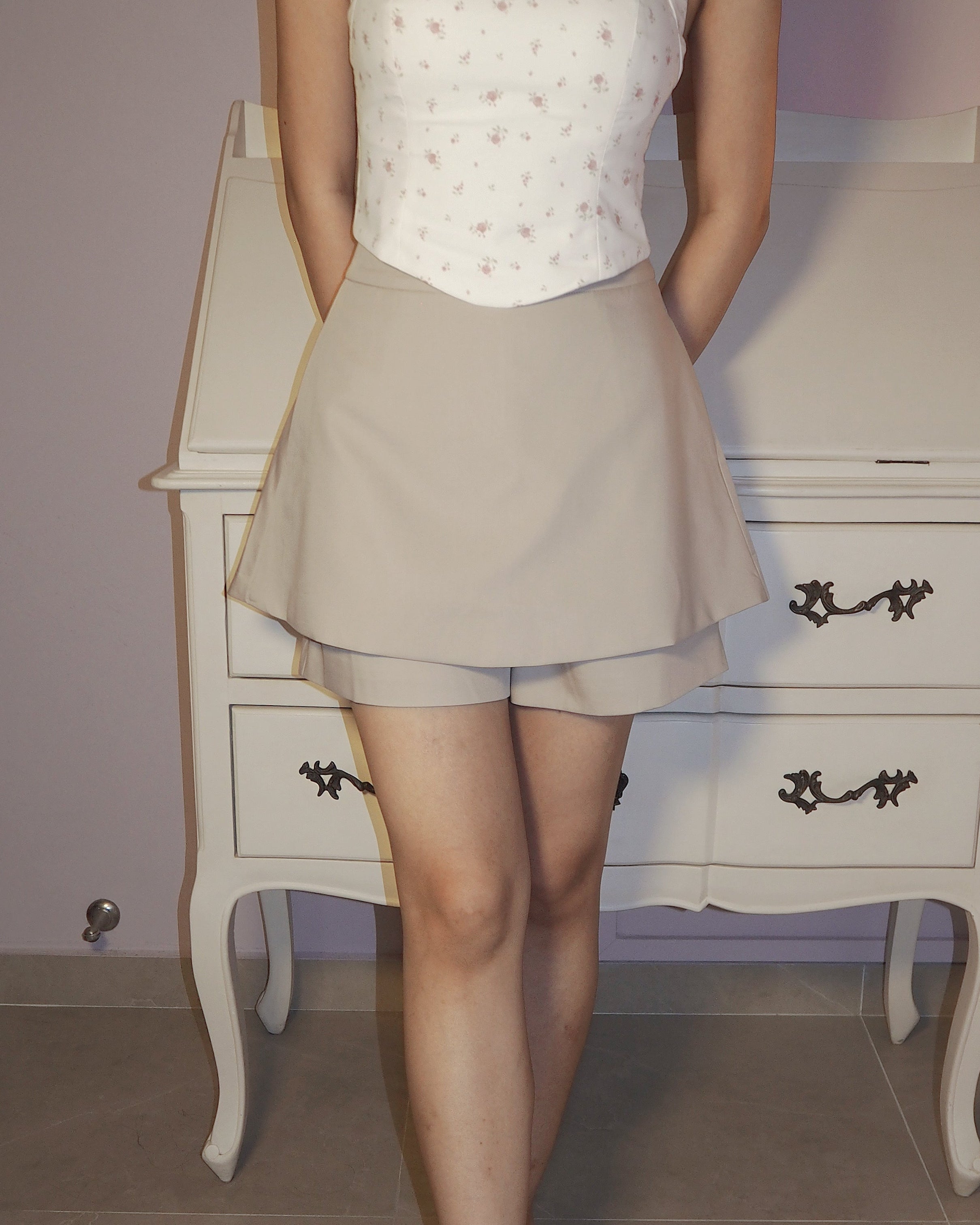 Prim Peplum Skorts Co-Ord (Milky Brown)