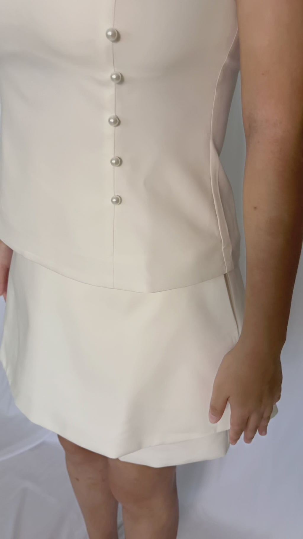 Prim Peplum Skorts Co-Ord (White)