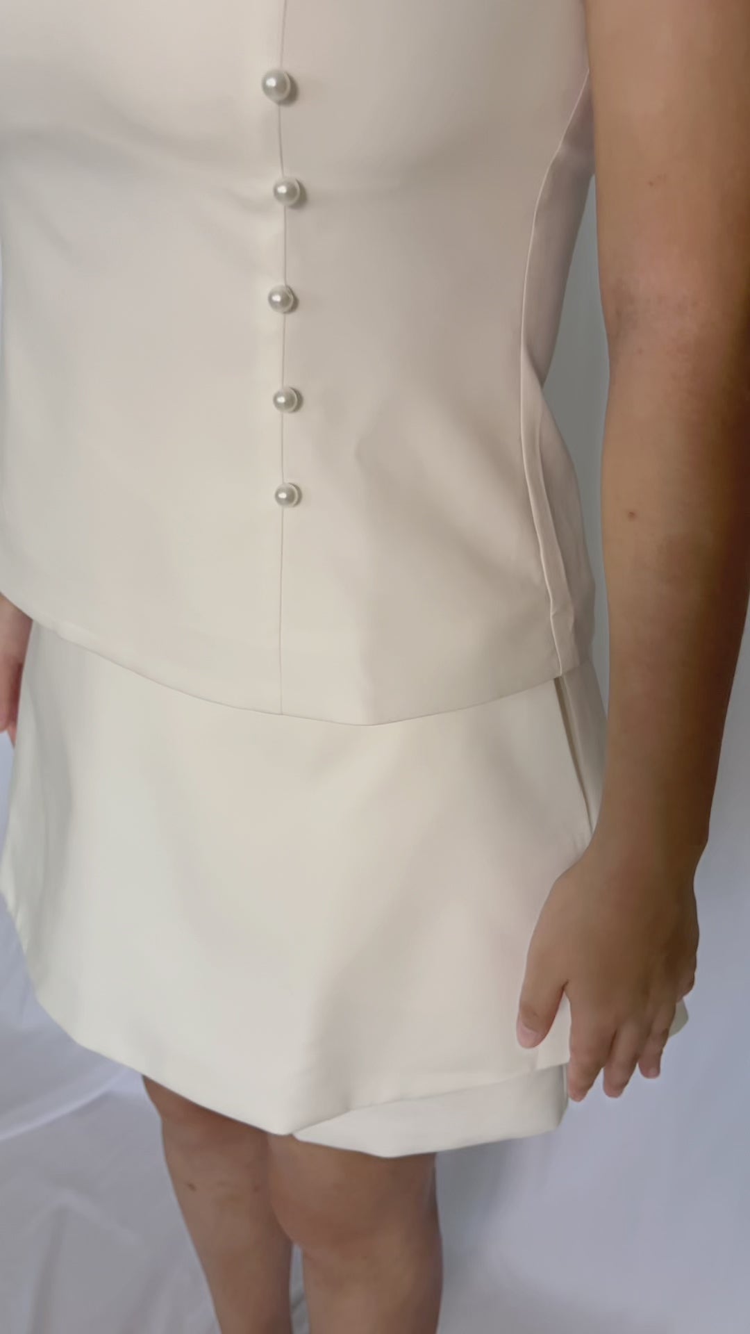 Prim Peplum Skorts Co-Ord (White)
